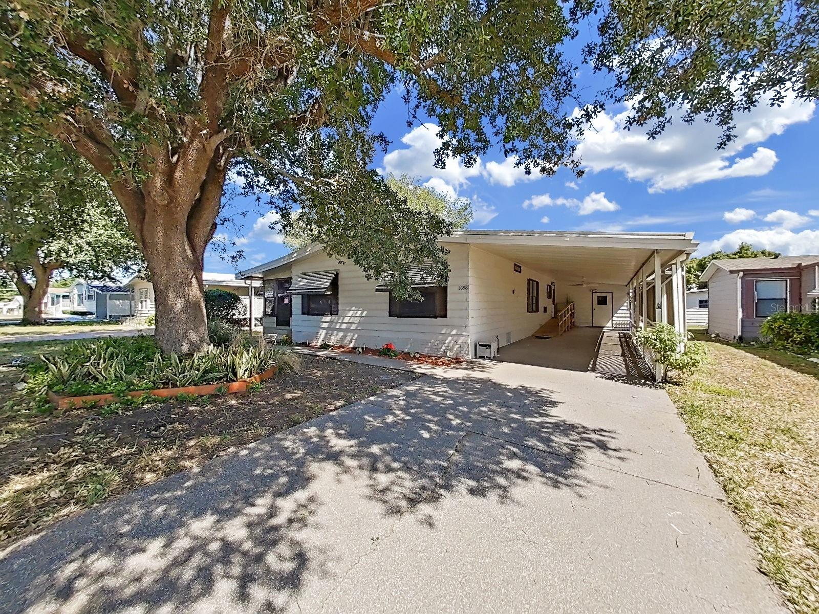 FOXWOOD LAKE ESTATES PH 01 - Residential