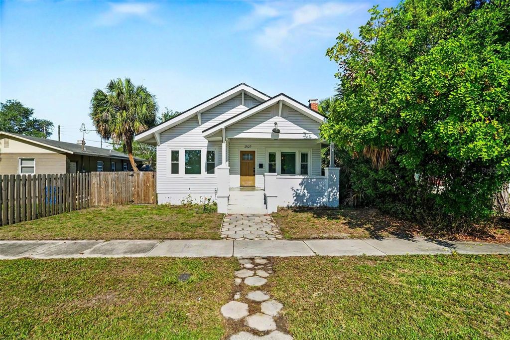 Photo of 2527 Highland Street S, St Petersburg, FL 33705 (MLS # A4694049)
