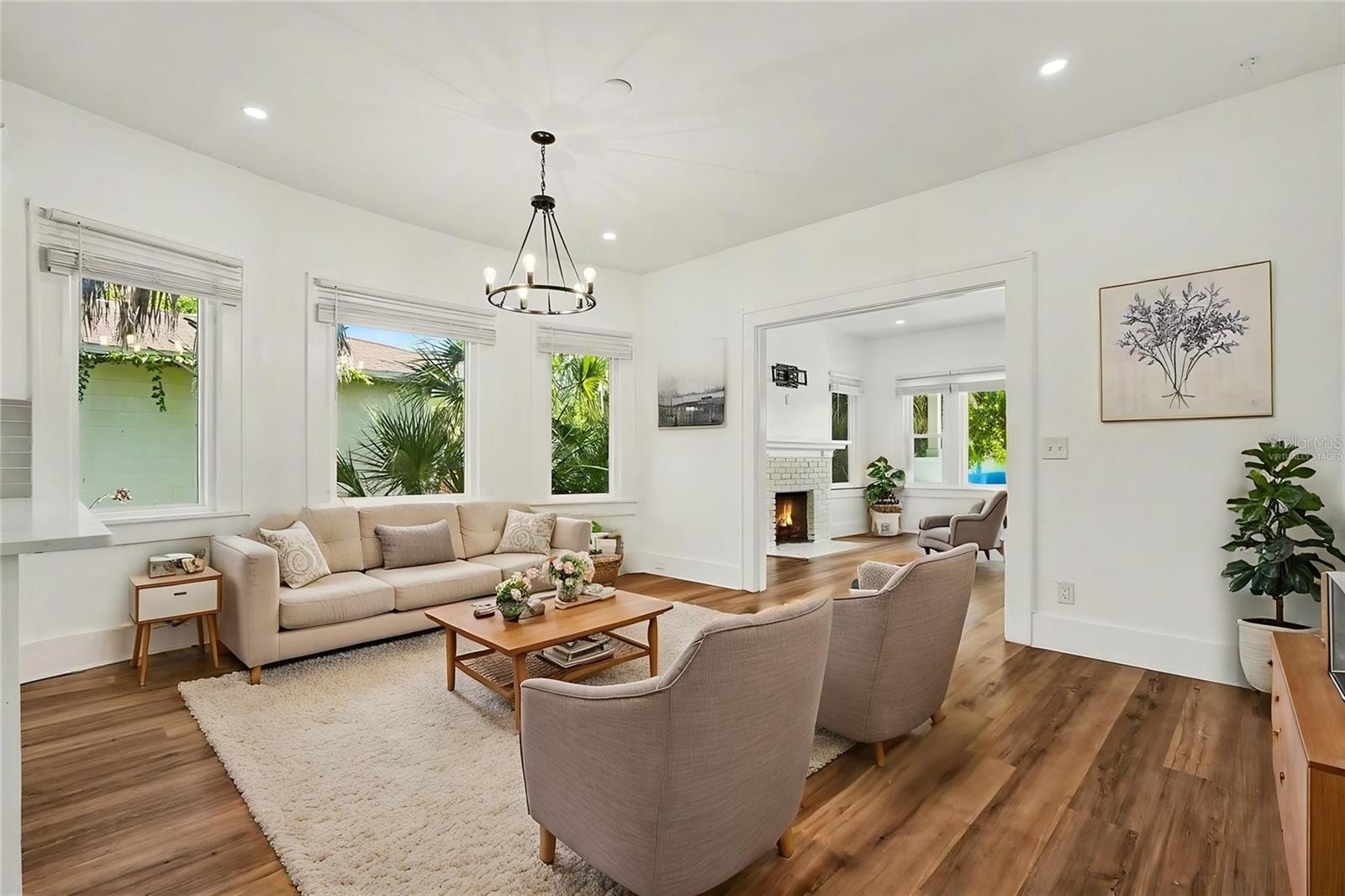 Search Properties for Sale 2 2527 HIGHLAND STREET S