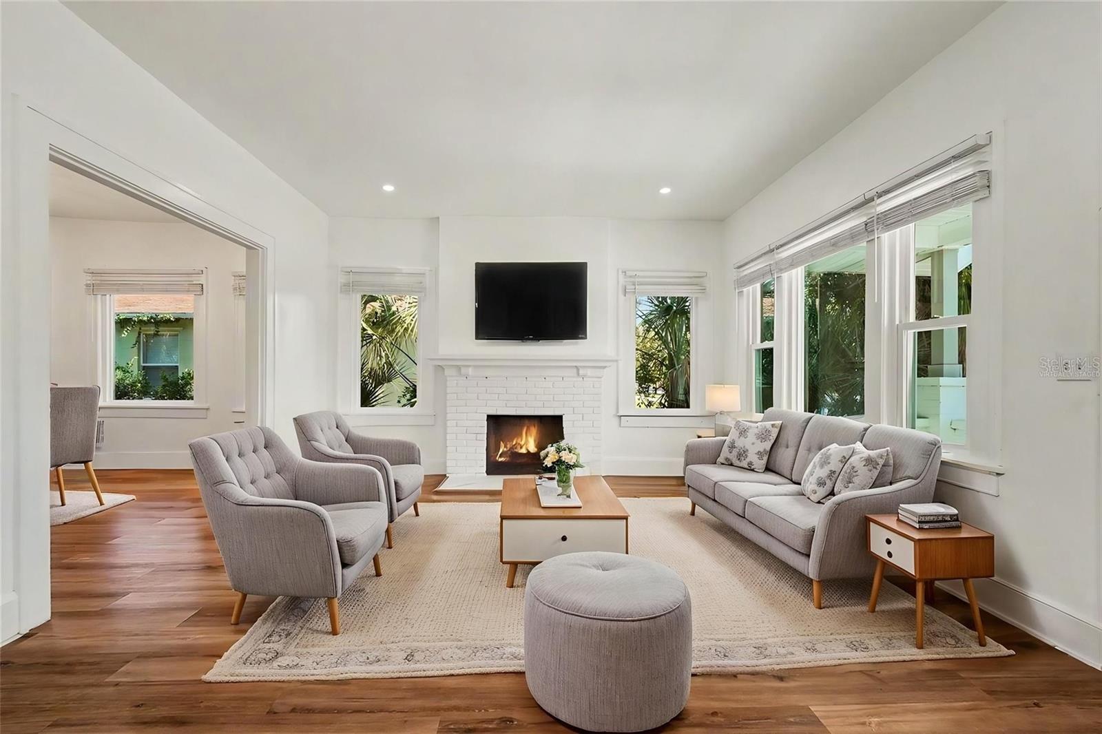 Search Properties for Sale 1 2527 HIGHLAND STREET S