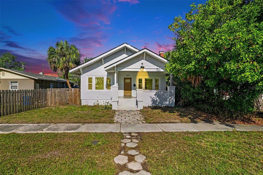 Photo of 2527 Highland Street S, St Petersburg, FL 33705 (MLS # A4694049)