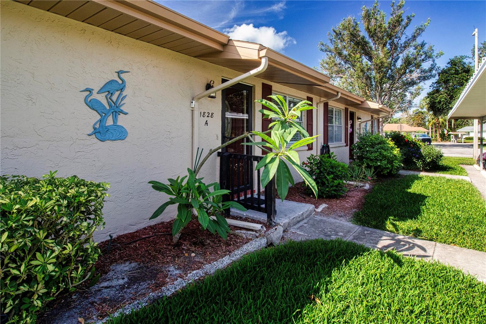 1828 FOXHUNT DRIVE A
