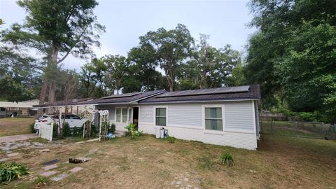 Photo of 14451 SE 45th Court, Summerfield, FL 34491 (MLS # TB8507565)