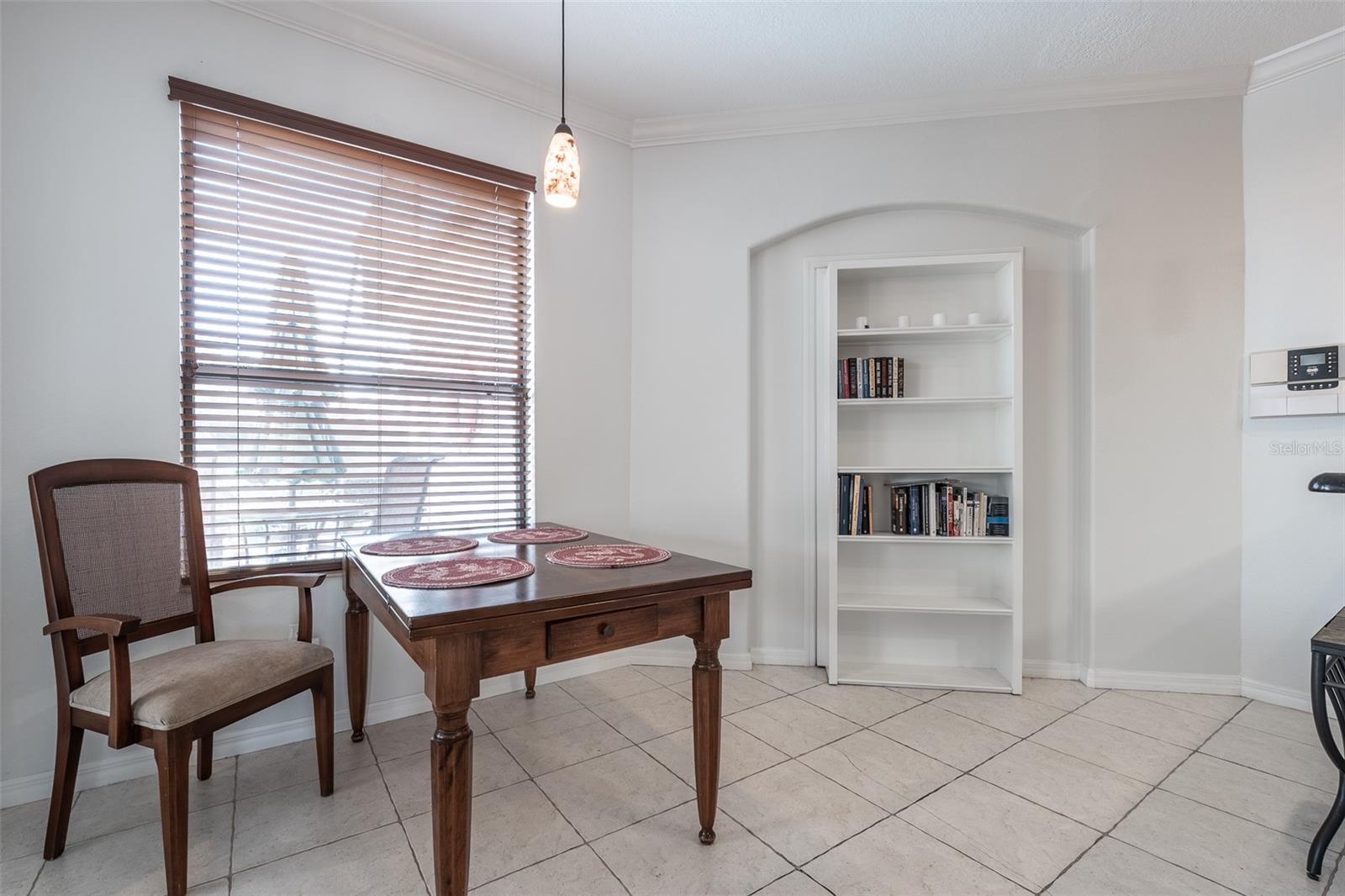 SUMMERGLEN - Residential