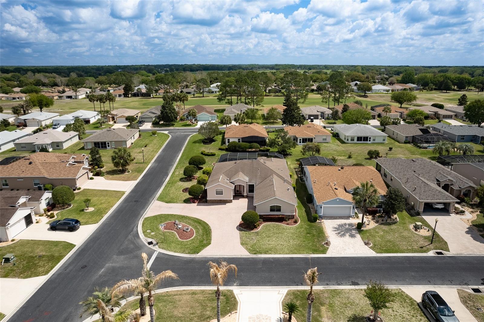 SUMMERGLEN - Residential