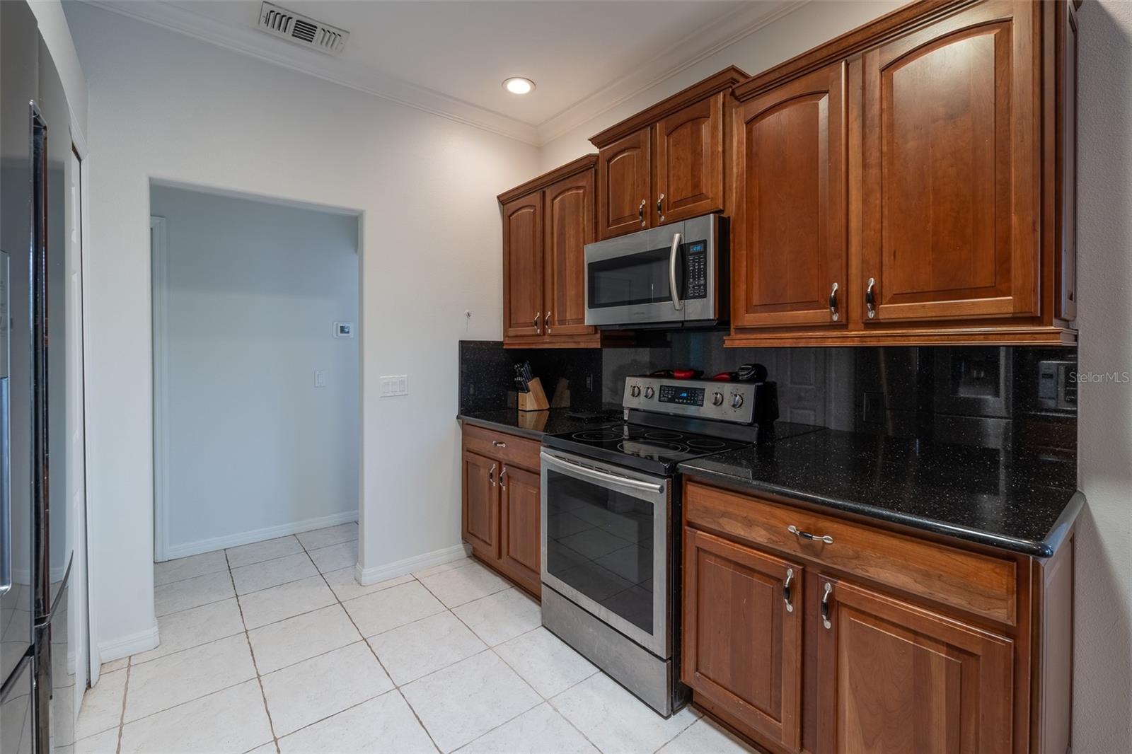 SUMMERGLEN - Residential