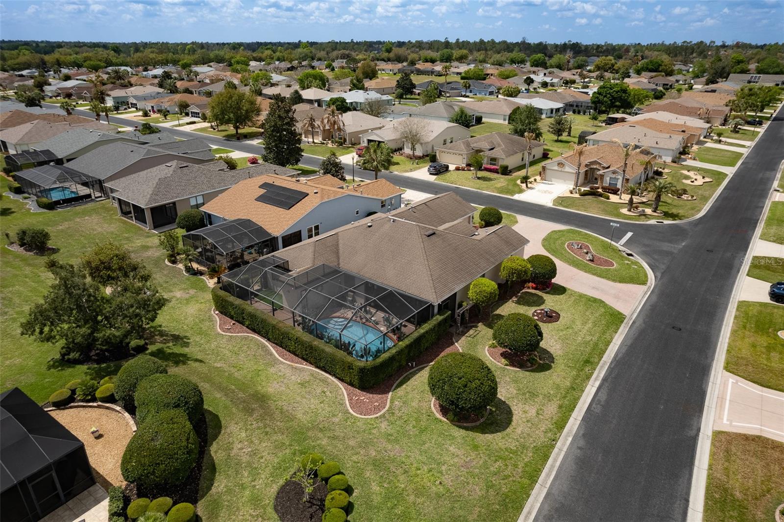 SUMMERGLEN - Residential