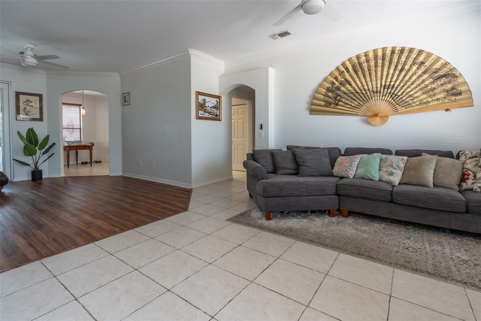 SUMMERGLEN - Residential