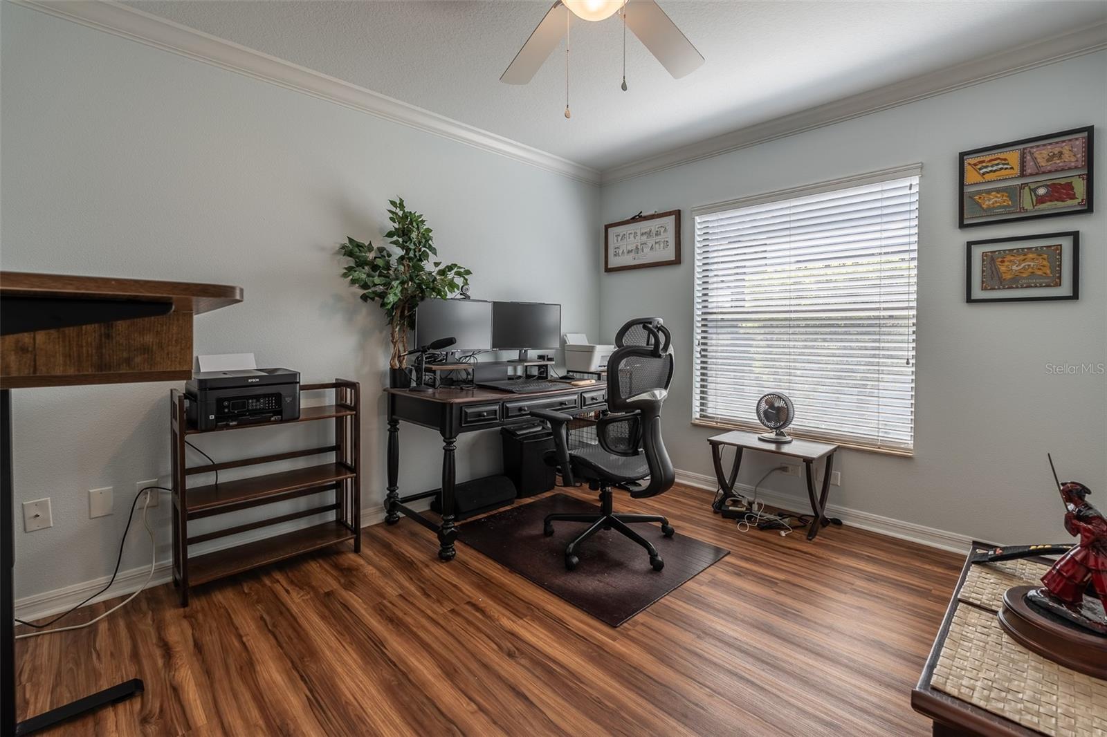 SUMMERGLEN - Residential