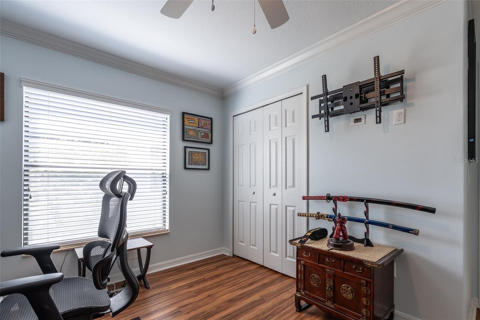 SUMMERGLEN - Residential