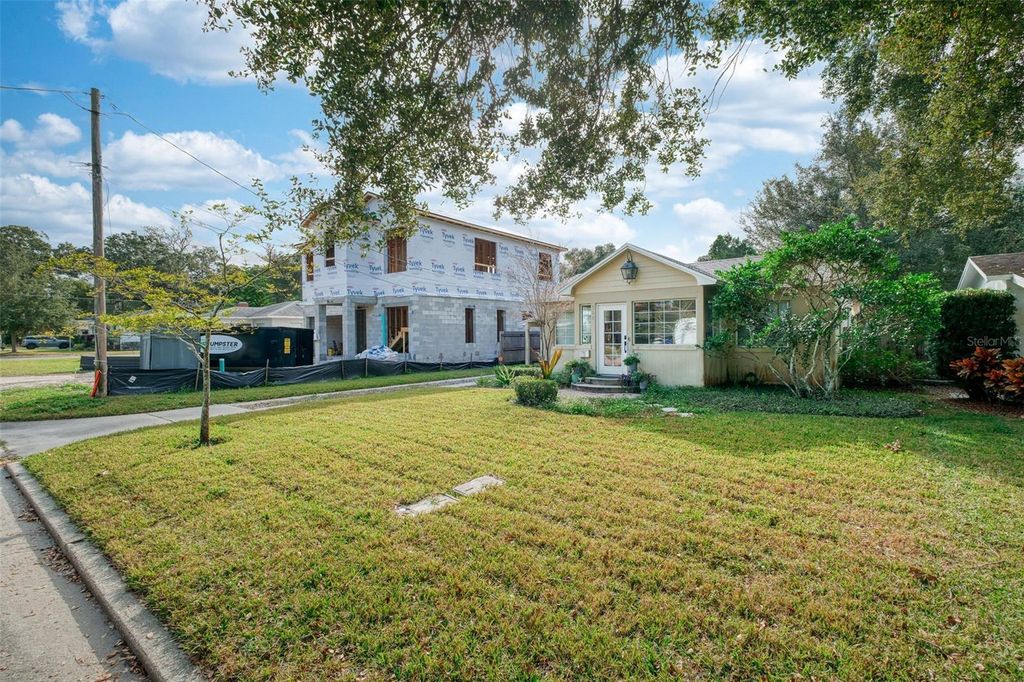 Photo of 110 W King Street, Orlando, FL 32804 (MLS # O6367992)