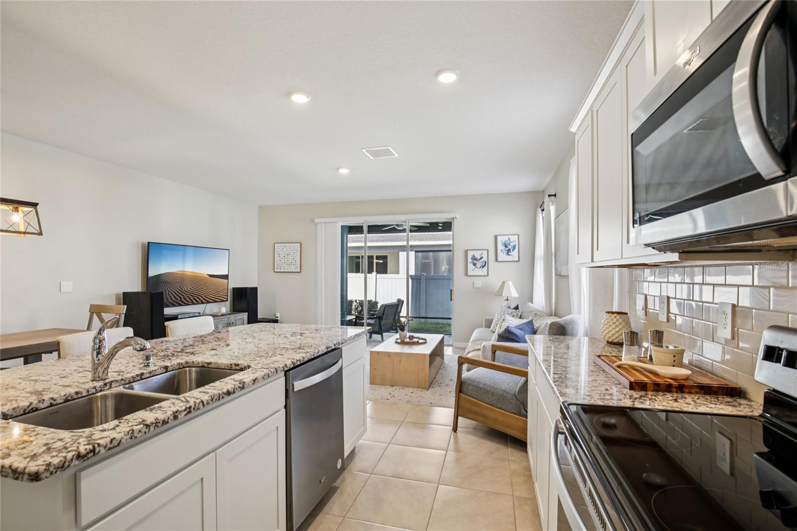 BAY LANDING - Residential