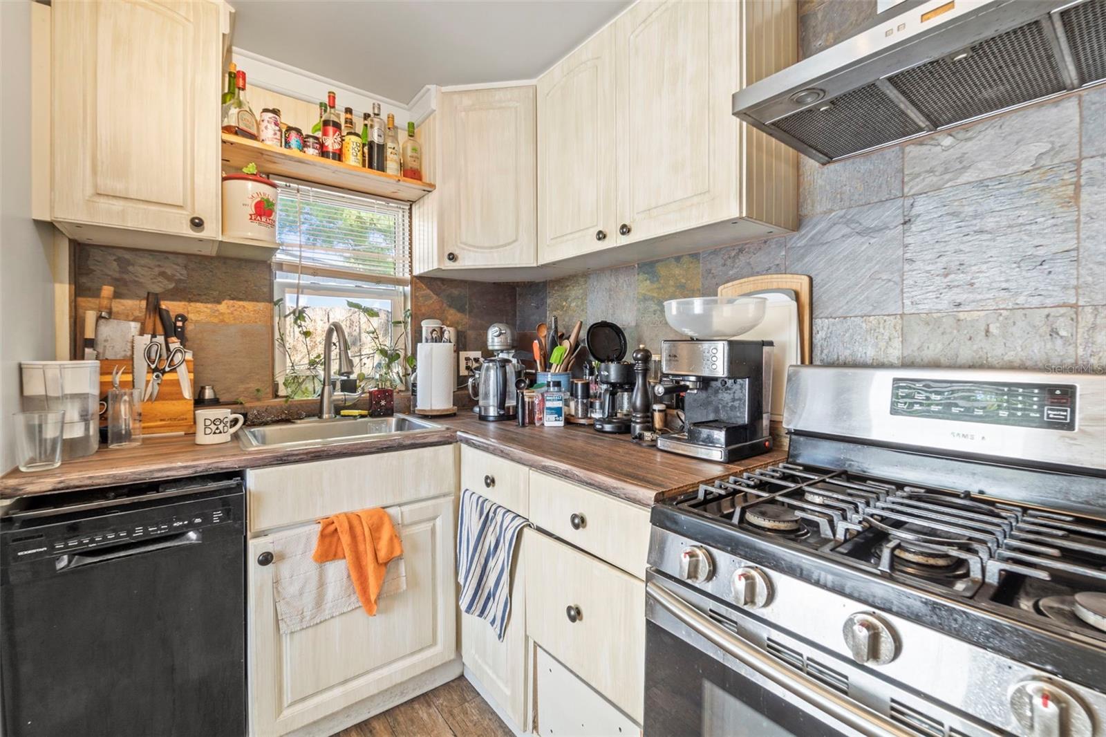 HOME SITE - Residential