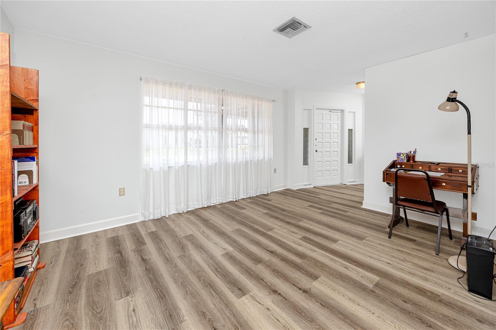 1844 TEAKWOOD LANE