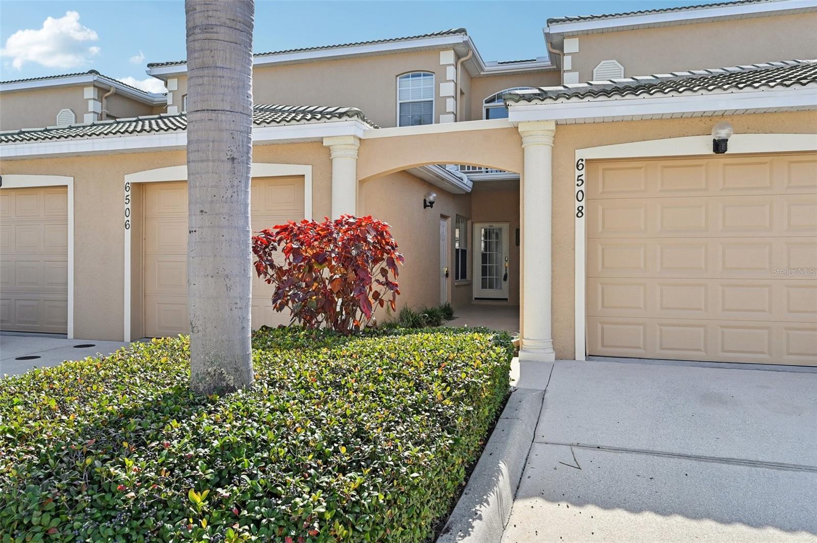 HIDDEN LAKE PH 3 - Residential