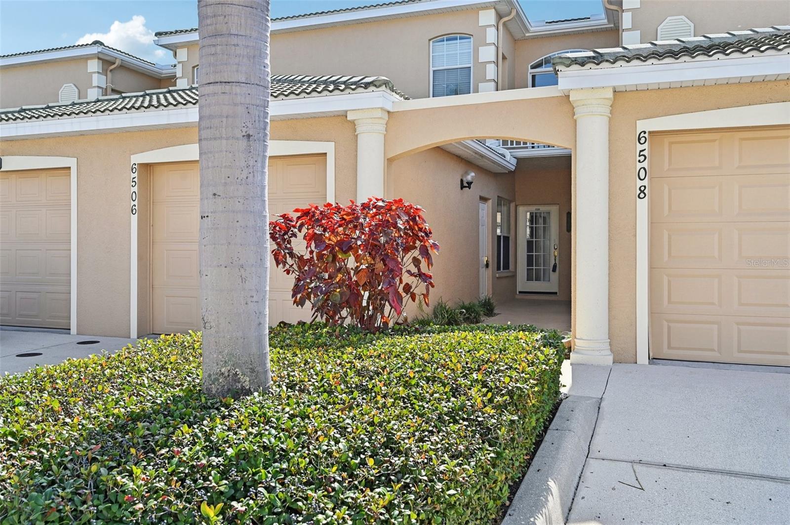 HIDDEN LAKE PH 3 - Residential