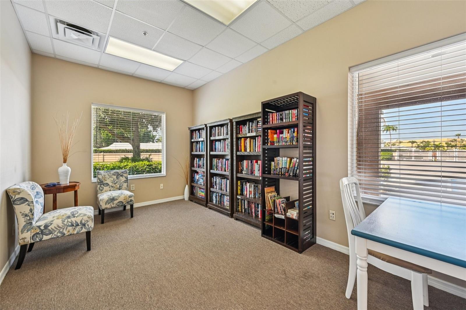 HIDDEN LAKE PH 3 - Residential