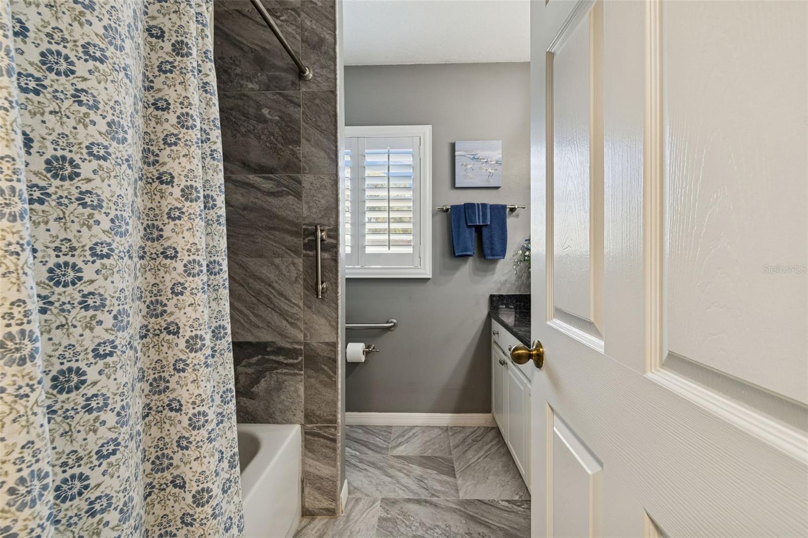 CARROLLTON LAKES - Residential