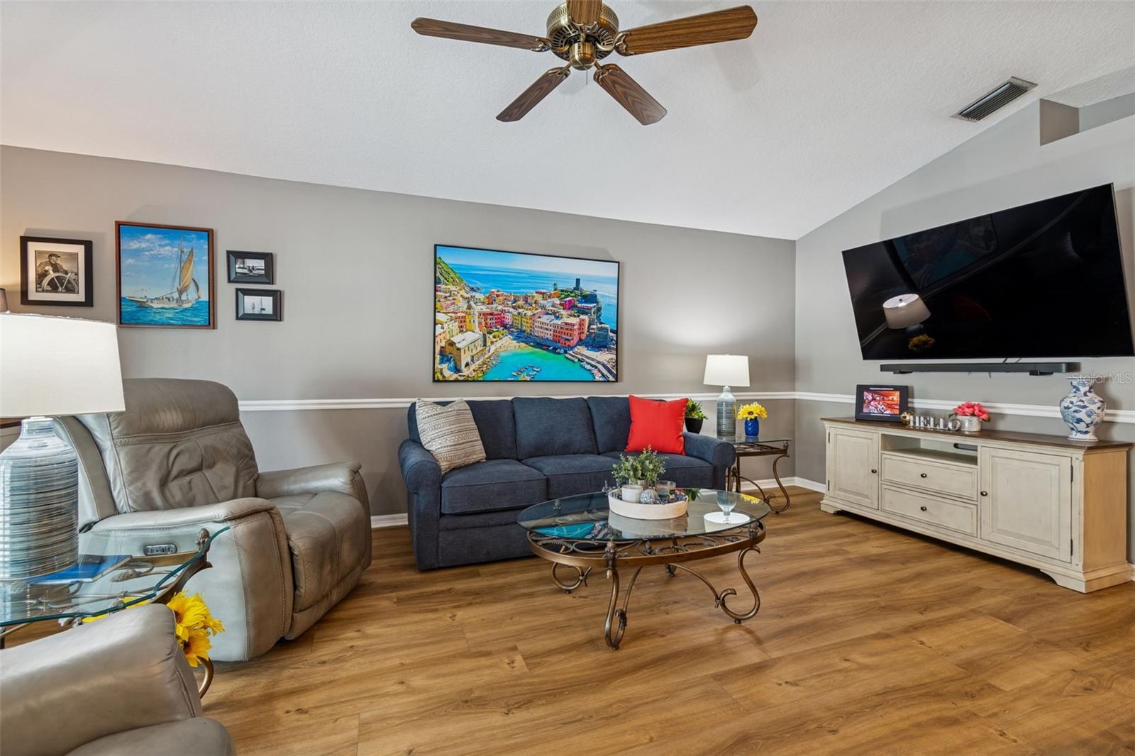 CARROLLTON LAKES - Residential