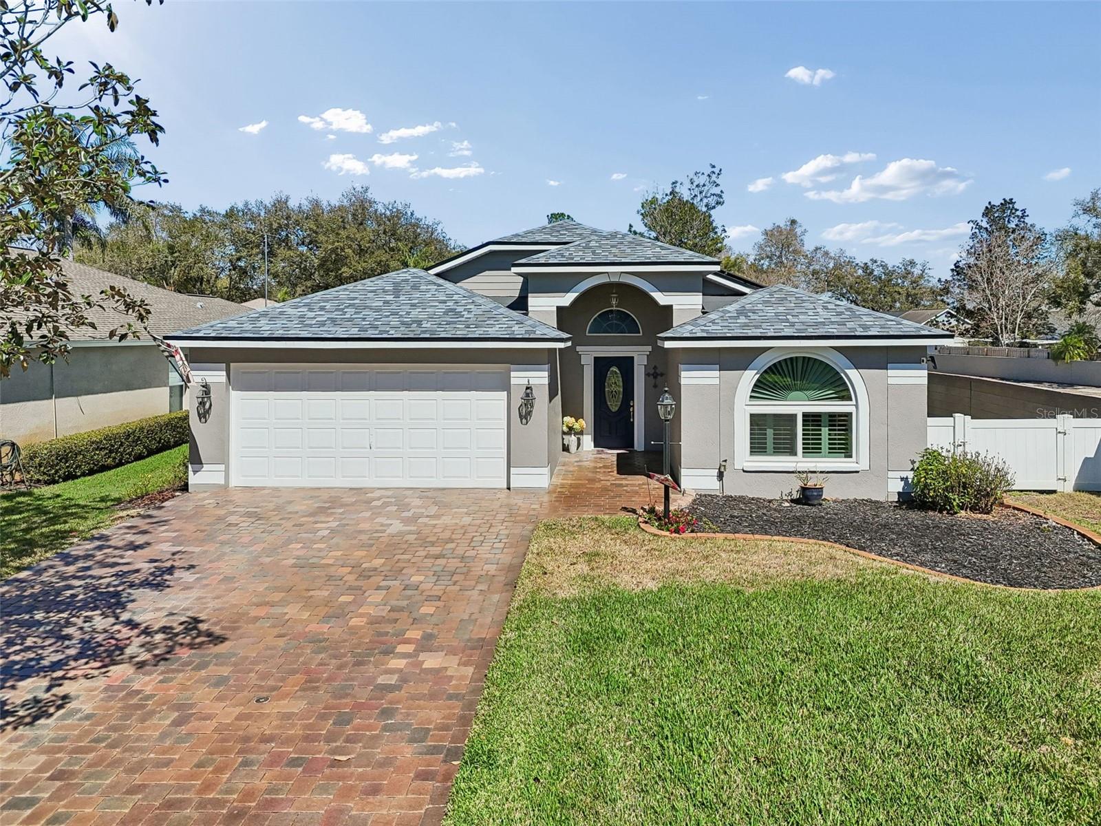 CARROLLTON LAKES - Residential