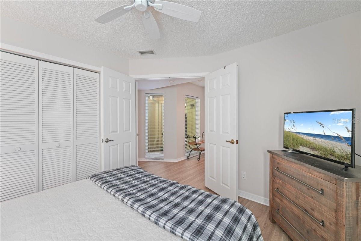 WOODLAKE VILLAS AT PALM-AIRE V - Residential