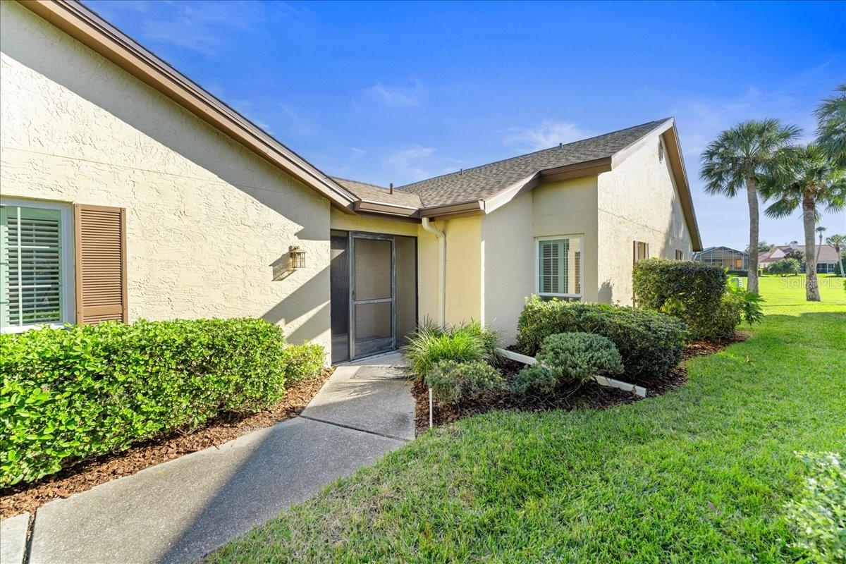 WOODLAKE VILLAS AT PALM-AIRE V - Residential