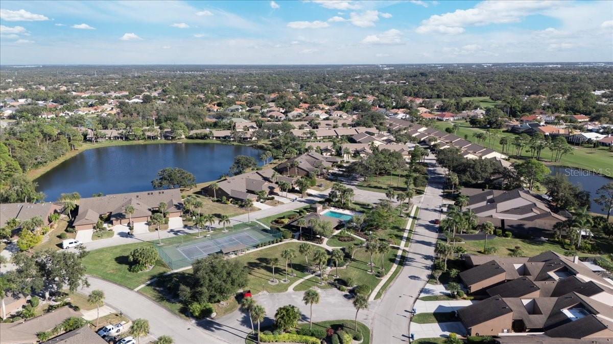 WOODLAKE VILLAS AT PALM-AIRE V - Residential