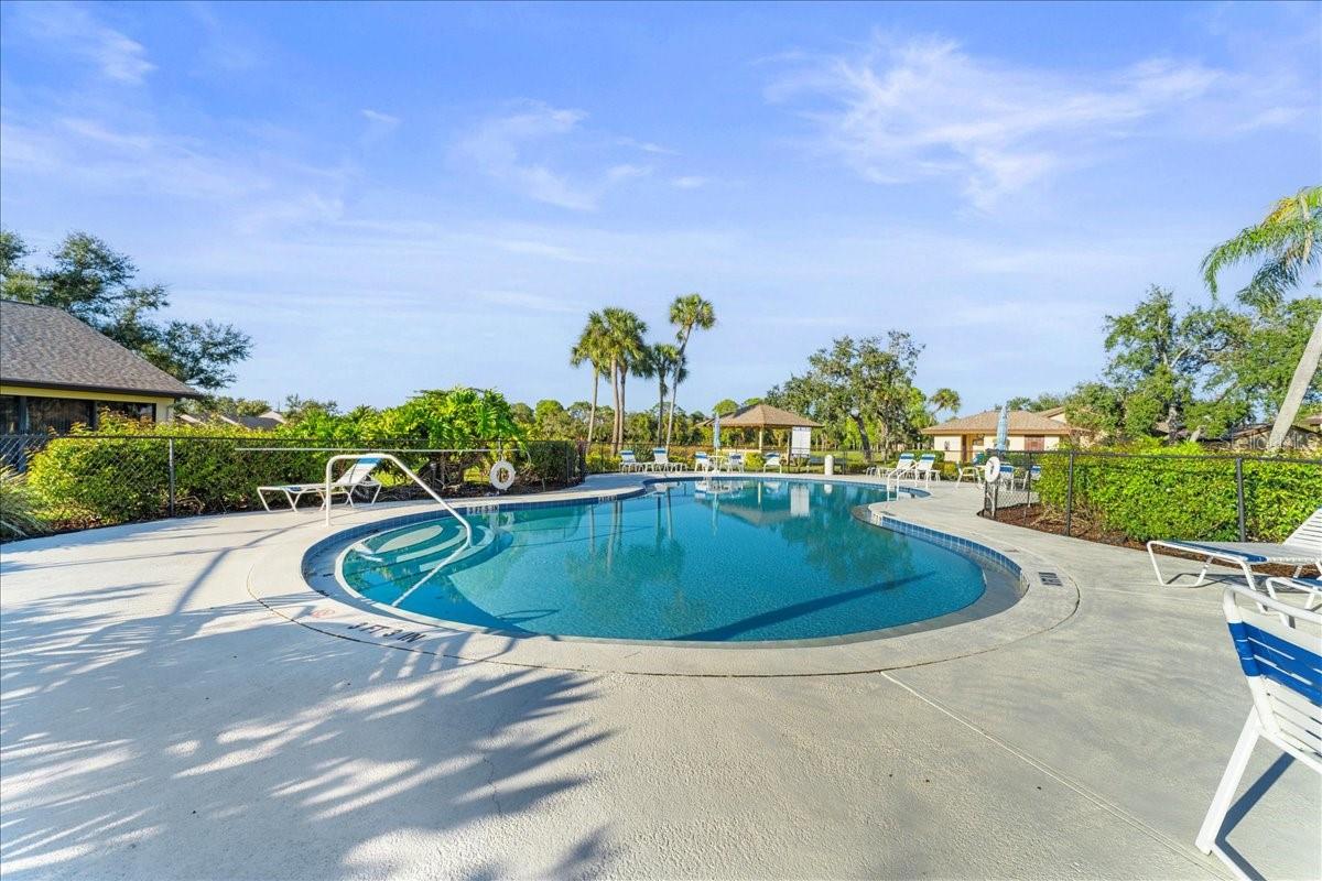 WOODLAKE VILLAS AT PALM-AIRE V - Residential