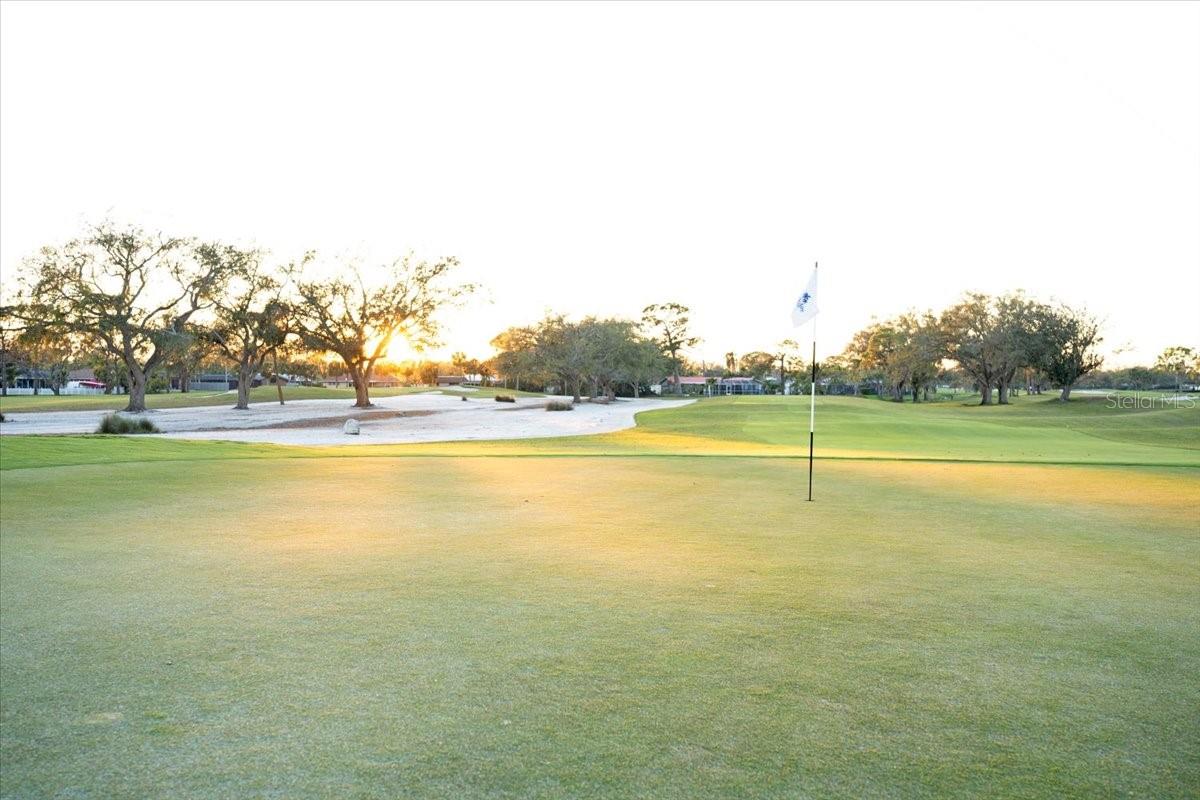 WOODLAKE VILLAS AT PALM-AIRE V - Residential