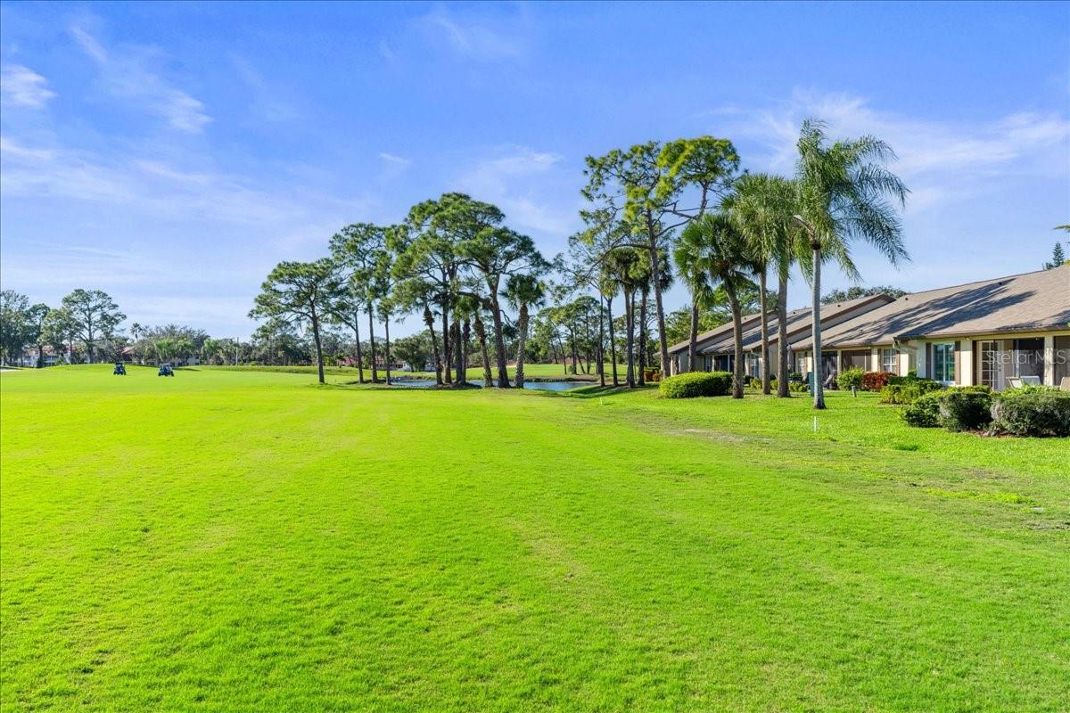 WOODLAKE VILLAS AT PALM-AIRE V - Residential