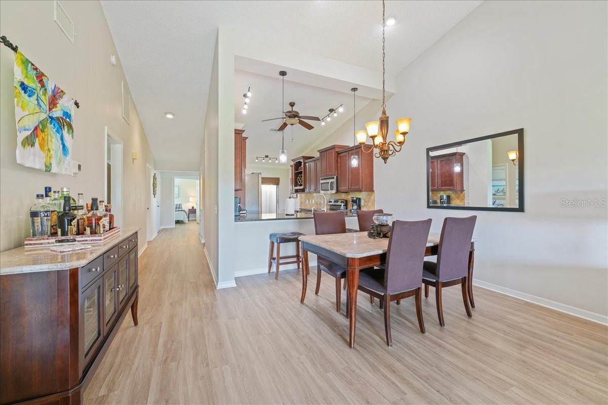 WOODLAKE VILLAS AT PALM-AIRE V - Residential