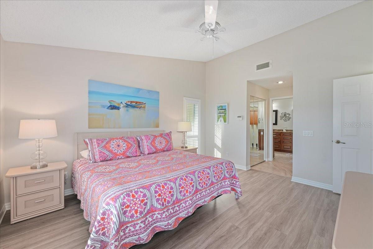 WOODLAKE VILLAS AT PALM-AIRE V - Residential