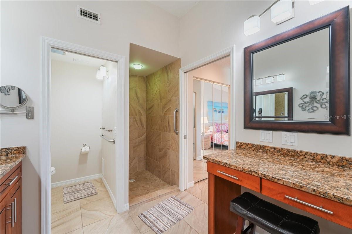 WOODLAKE VILLAS AT PALM-AIRE V - Residential