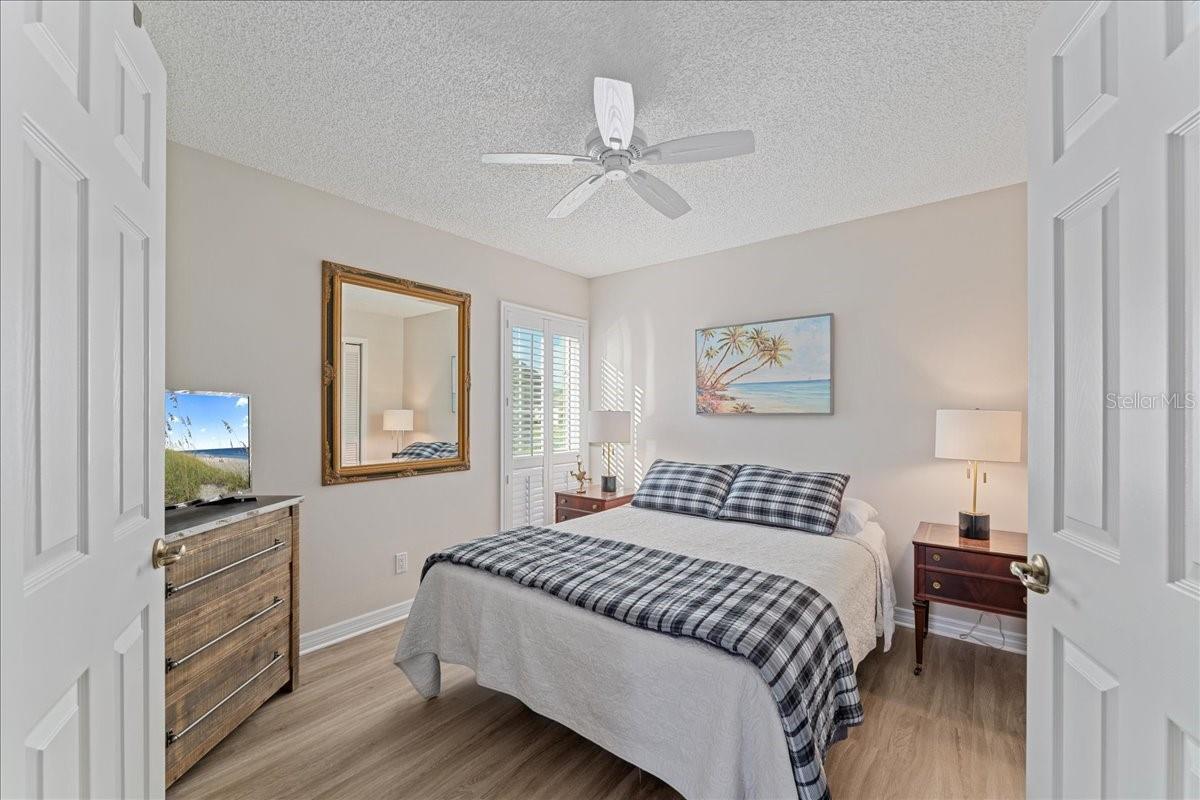 WOODLAKE VILLAS AT PALM-AIRE V - Residential