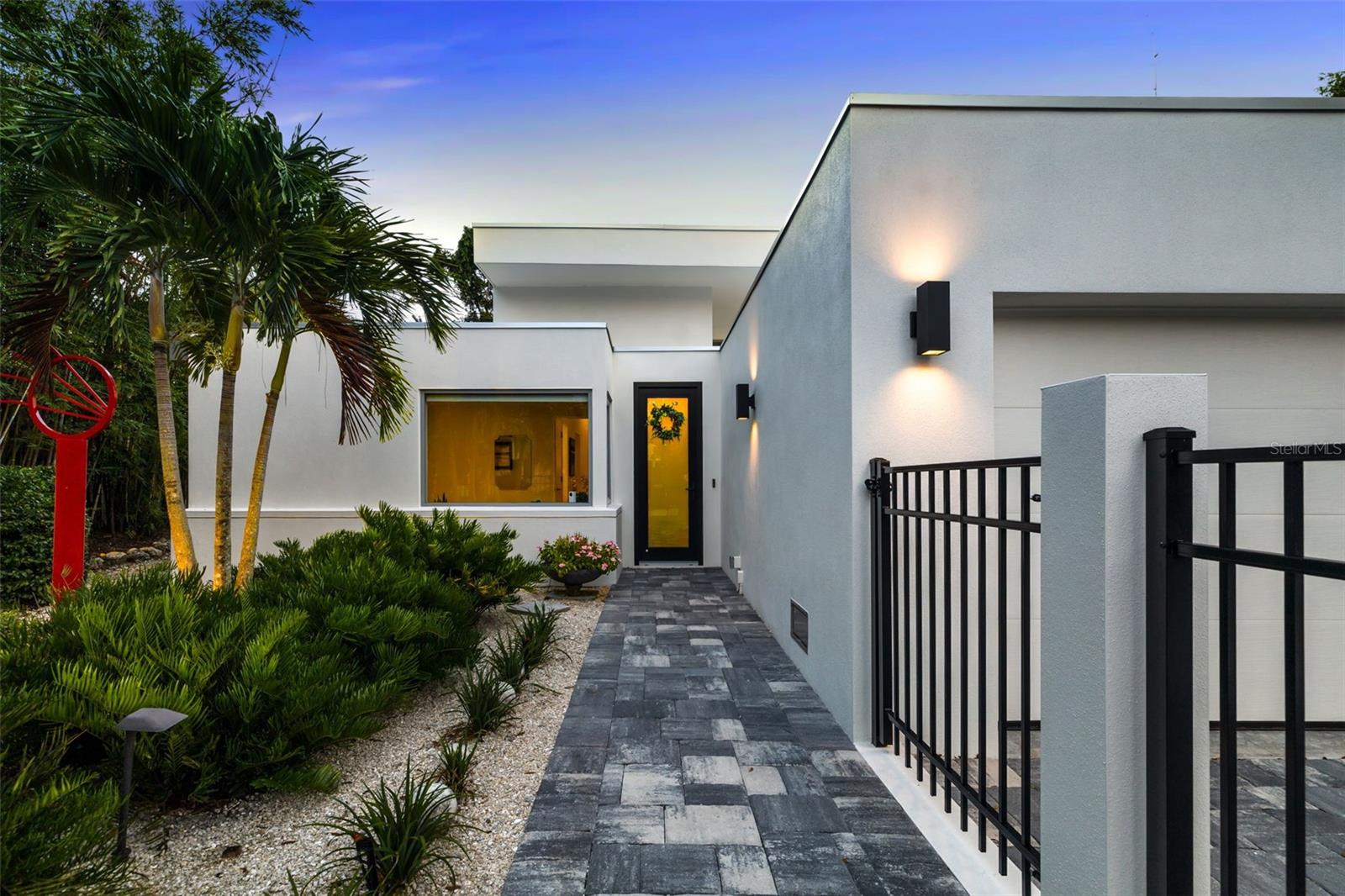 904 VIRGINIA DRIVE