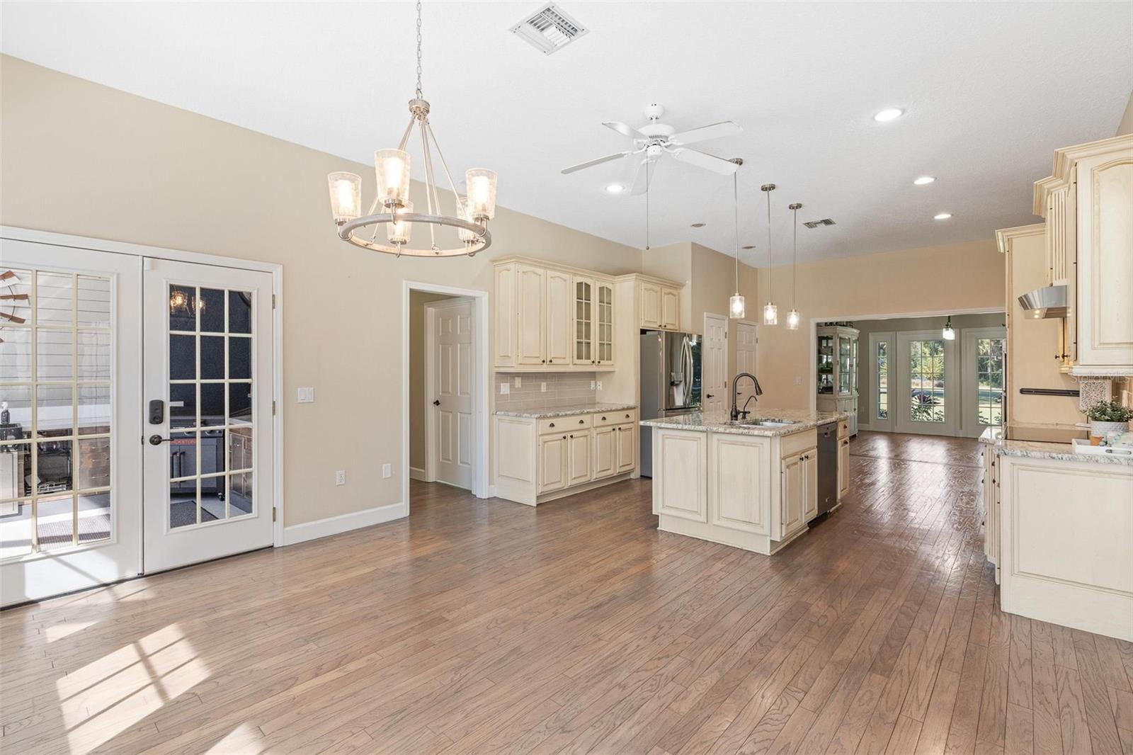 NORRIS DUPONT & GAUDRY GRANT - Residential