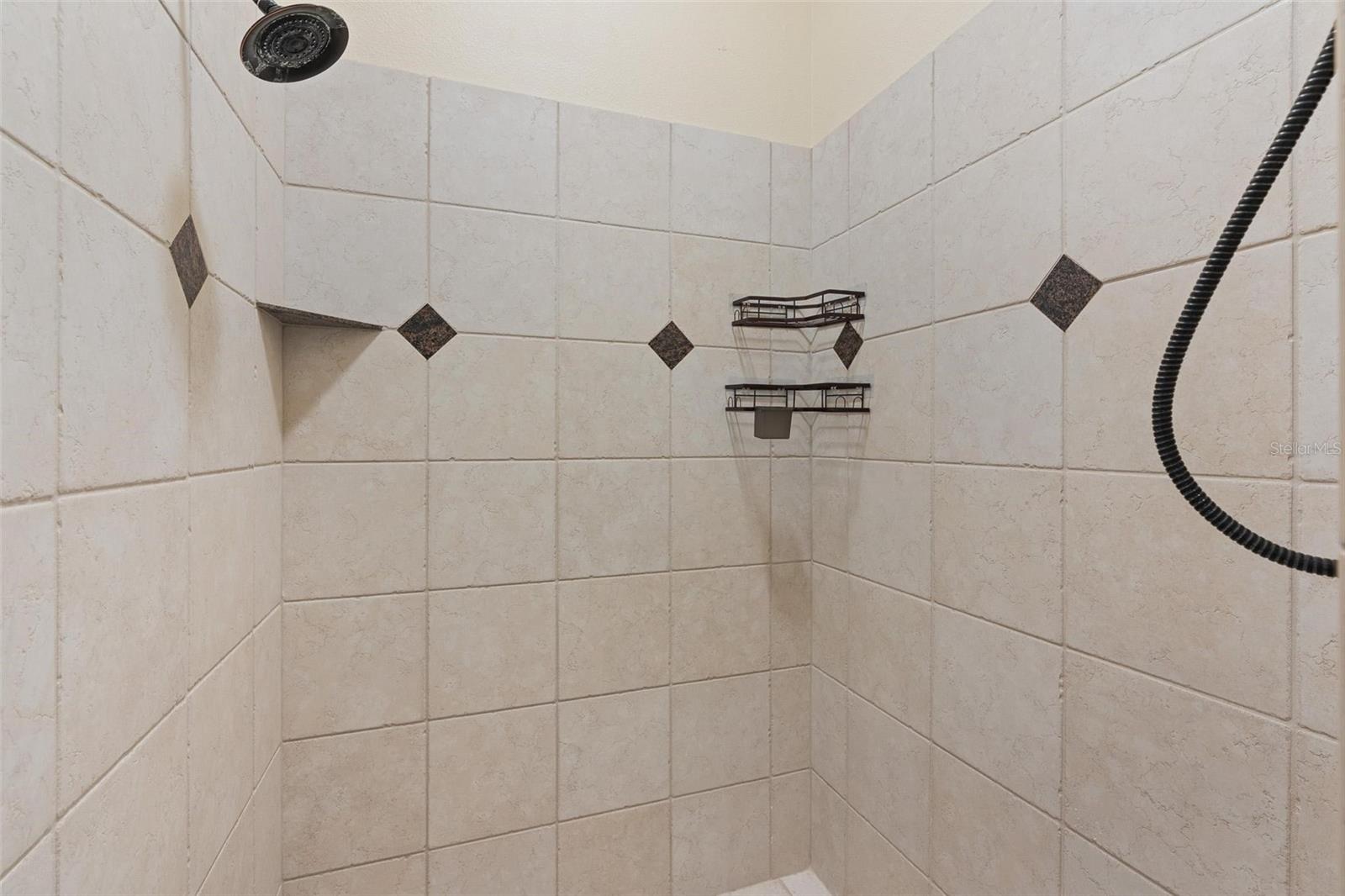 NORRIS DUPONT & GAUDRY GRANT - Residential