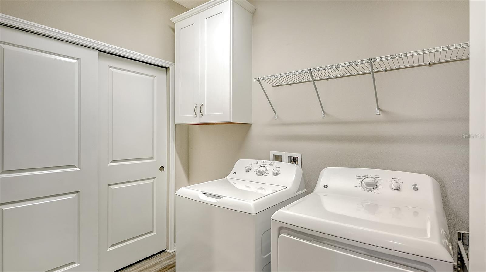 BACCIANO II AT ESPLANADE LWR PH 21 - Residential