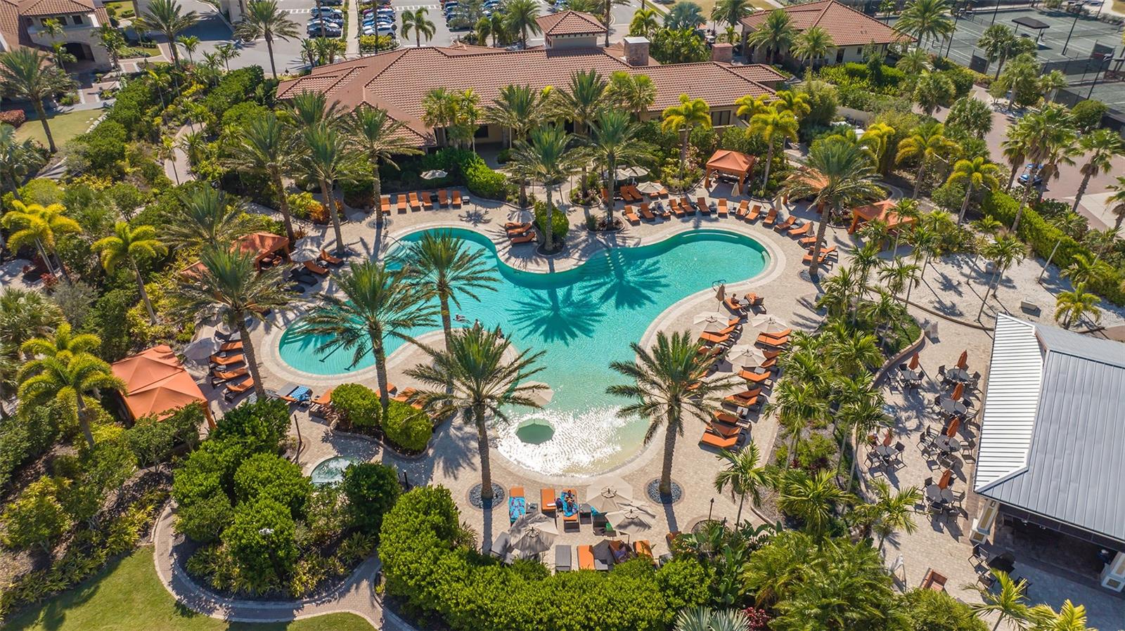 BACCIANO II AT ESPLANADE LWR PH 21 - Residential