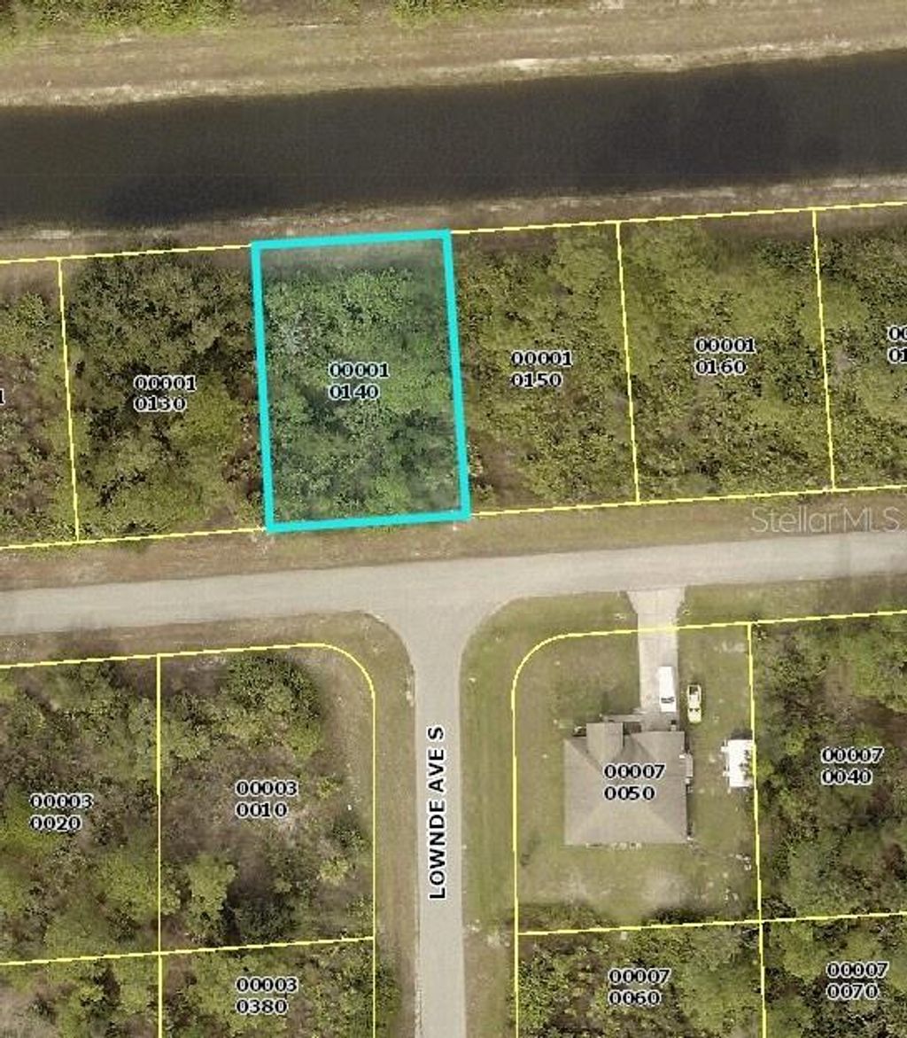 Photo of 1133 Cherry Street E, Lehigh Acres, FL 33974 (MLS # S5054584)