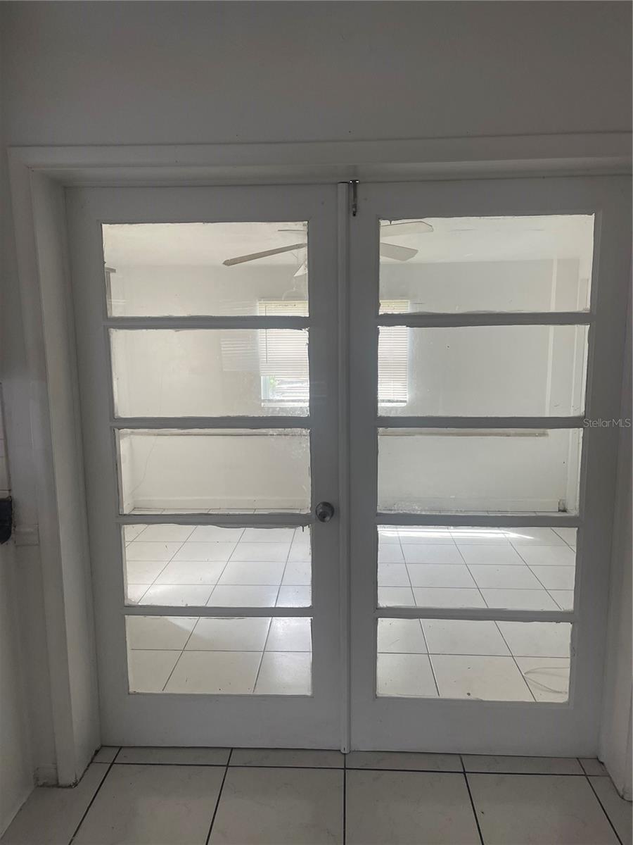 BROADACRES - Residential Lease