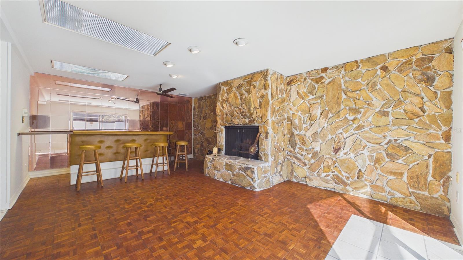 BEL MAR REV UNIT 10 - Residential