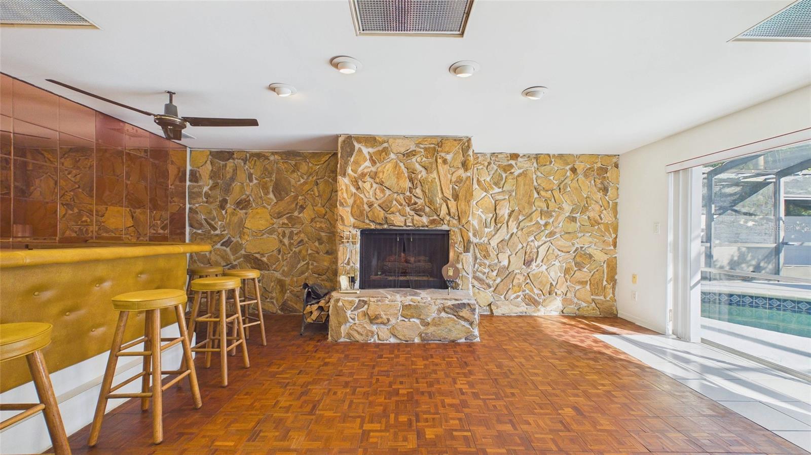 BEL MAR REV UNIT 10 - Residential