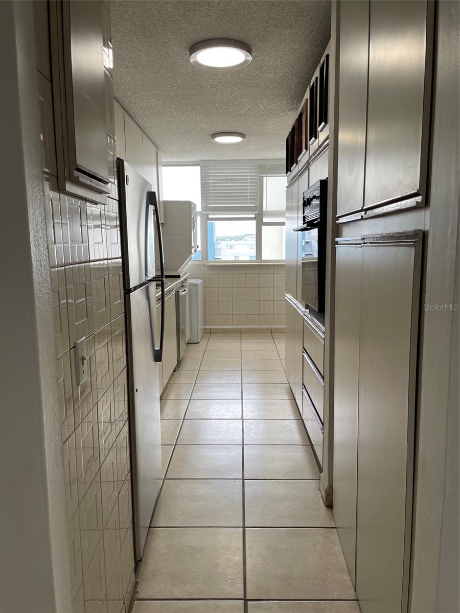 253 253 CALLE CHILE CONDO CADIZ 9-A