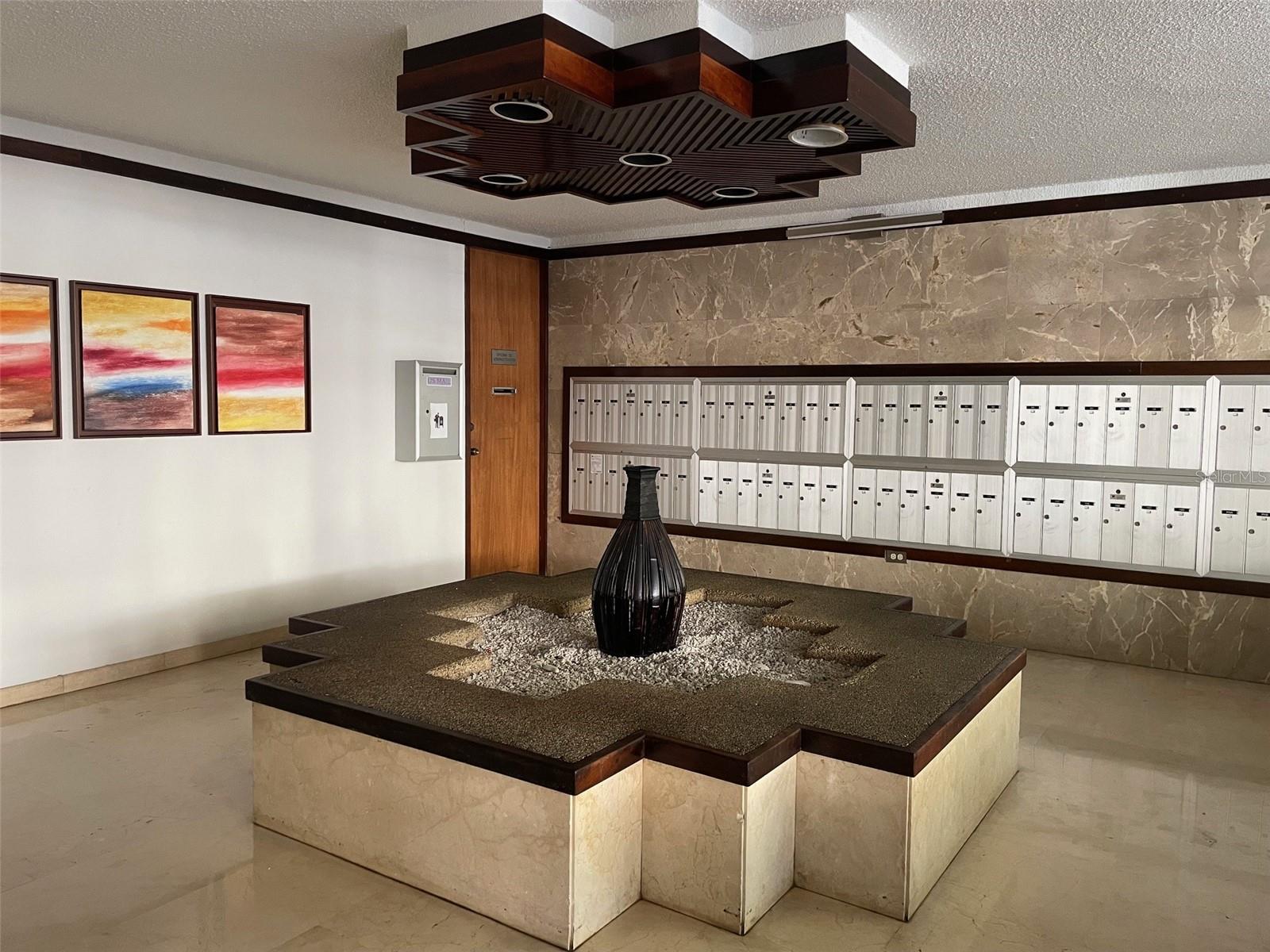 253 253 CALLE CHILE CONDO CADIZ 9-A