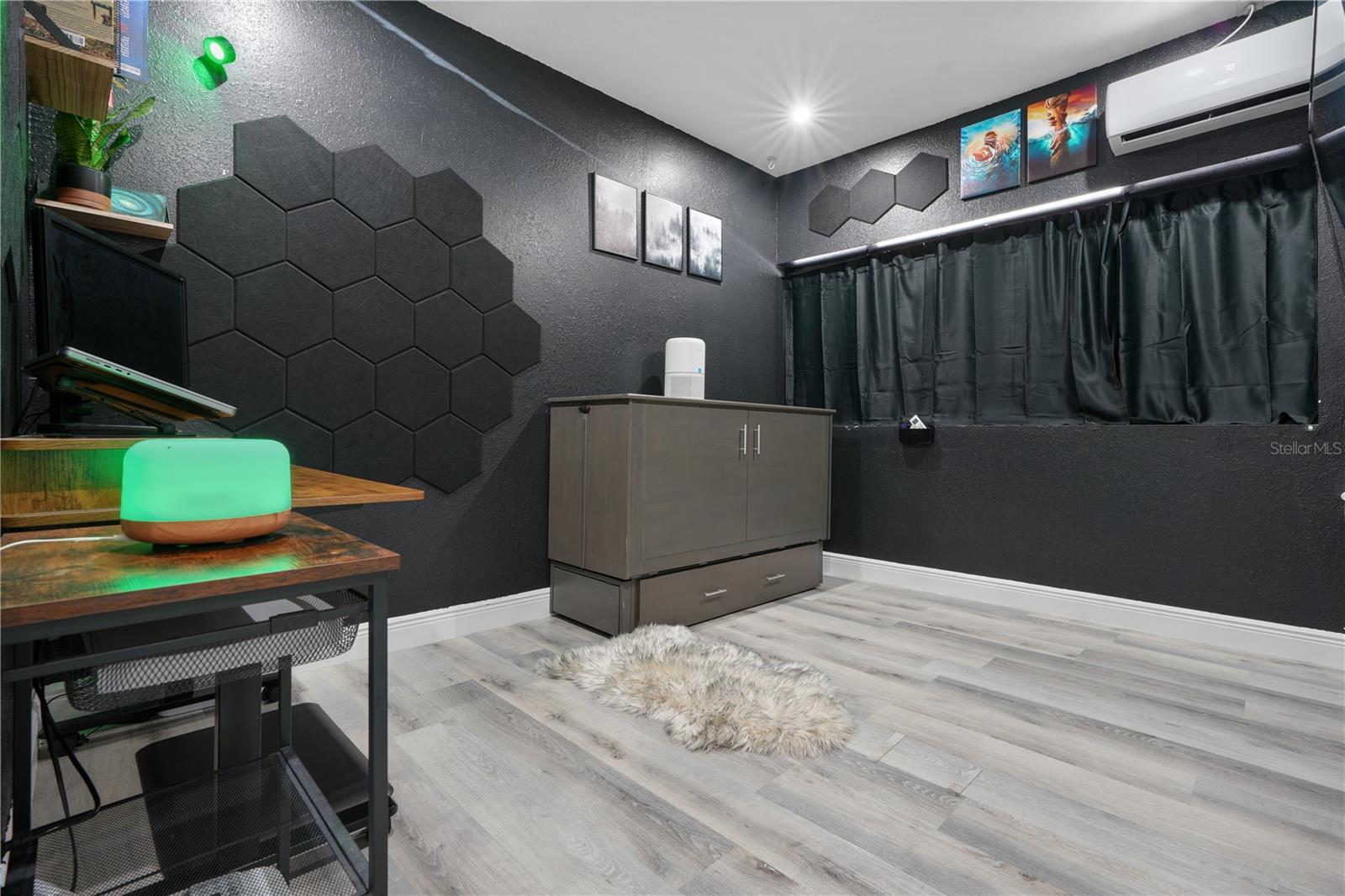 ROCKY POINT VILLAGE UNIT 1 - Residential