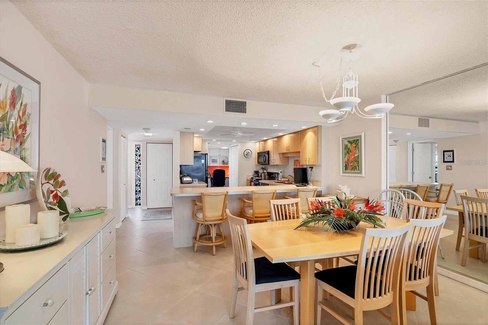 SIESTA BREAKERS - Residential Lease