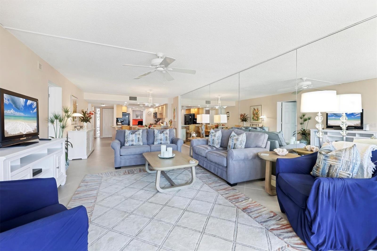 SIESTA BREAKERS - Residential Lease