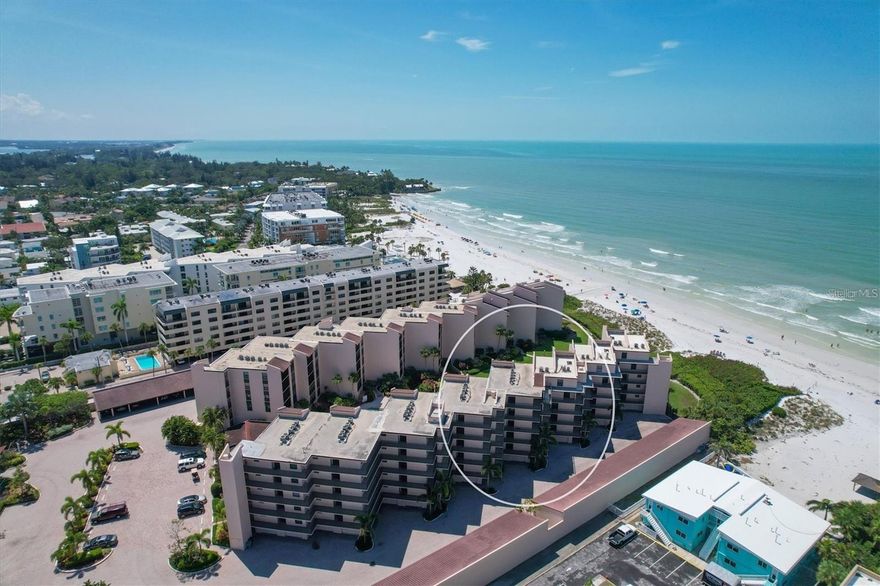 Siesta Key's beautiful coastline offers you the chance to enjoy your dream vacation in this fantastic 2-bedroom ocean-view condominium. Situated directly on the beach and across the street from the South Village, you’ll be mere steps away from both the beautiful water and a vast array of destinations. The South Village includes a full-service grocery store and numerous restaurants, ice cream shops, shopping spots and live entertainment venues to choose from all within a 5–10-minute walk.
As a guest, you'll delight in the array of traveler favorites, including a refreshing outdoor pool, complimentary high-speed WiFi, and the convenience of a washing machine and dryer in the unit.  Unwind in the evenings with a movie on the smart TV, or curl up with a good book.
The fully stocked kitchen, complete with a stove, oven, refrigerator, and dishwasher, invites you to unleash your culinary creativity. Savor your meals at the dining table, or step out onto the balcony and enjoy the breathtaking ocean views.
Indulge in the essentials, such as plush towels, basic toiletries, and an iron and board, ensuring a comfortable and hassle-free stay. With air conditioning, heating, and linens provided, you'll be able to relax in complete comfort.  A sleeper sofa in the living room is a bonus when you want to sleep six guests in the condo. 
Embrace the great outdoors with the beach loungers, towels, and outdoor furniture, perfect for soaking up the sun or enjoying a leisurely stroll along the shore. And when you're ready to explore, the desk and chair in the office space provide the perfect spot to plan your adventures.
Immerse yourself in the beauty of Siesta Key and create lasting memories at our exceptional beachfront condo!