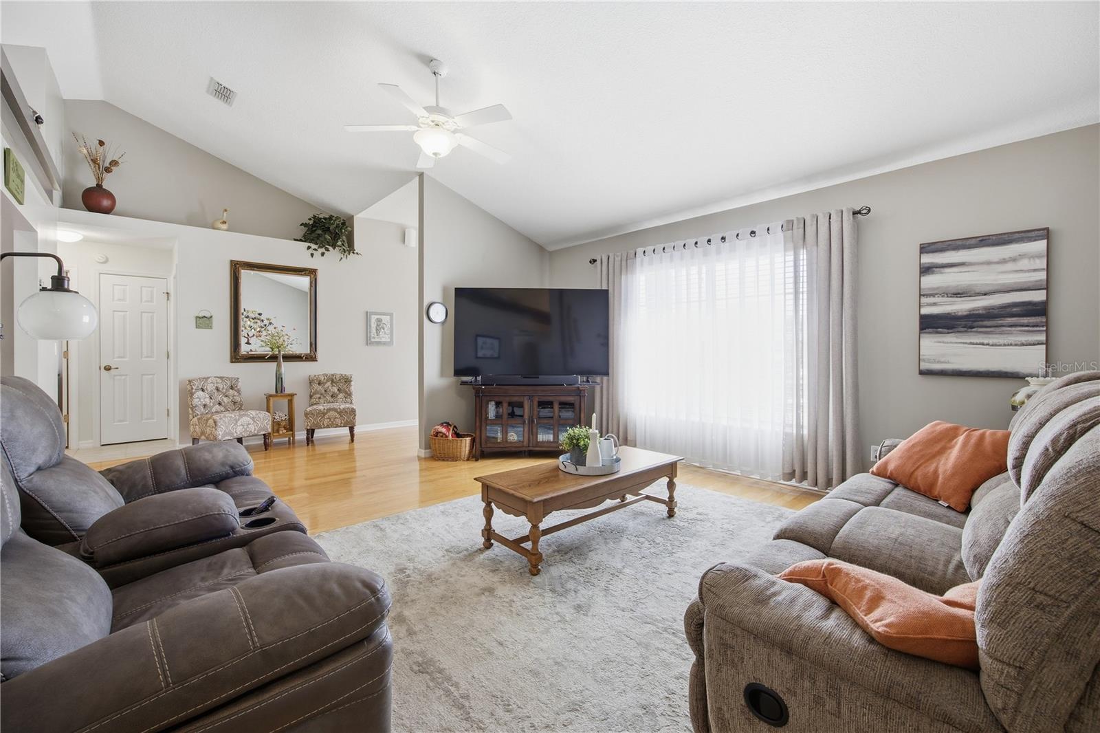 OCALA WATERWAY ESTATE - Residential